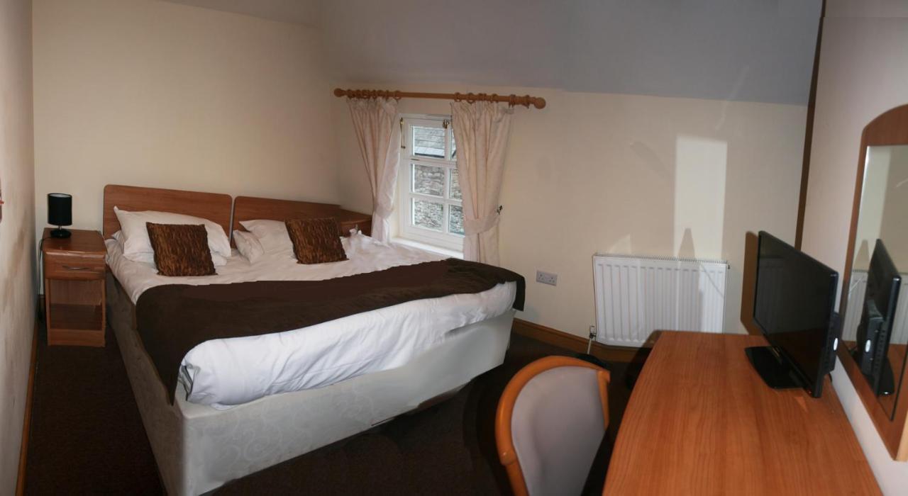 The Gremlin Lodge Brecon Extérieur photo
